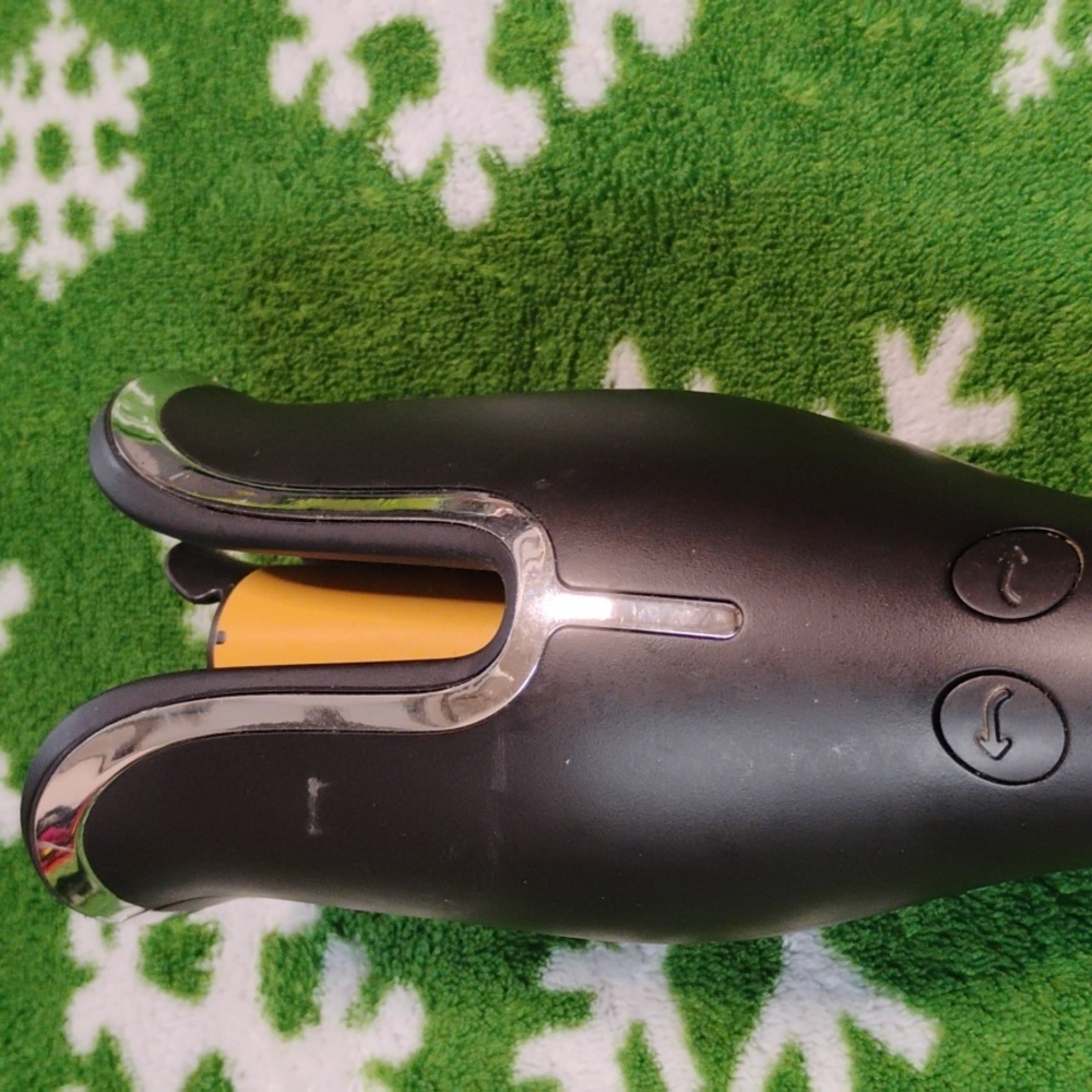 Chi Black Hair Curler - Picture 3 of 8